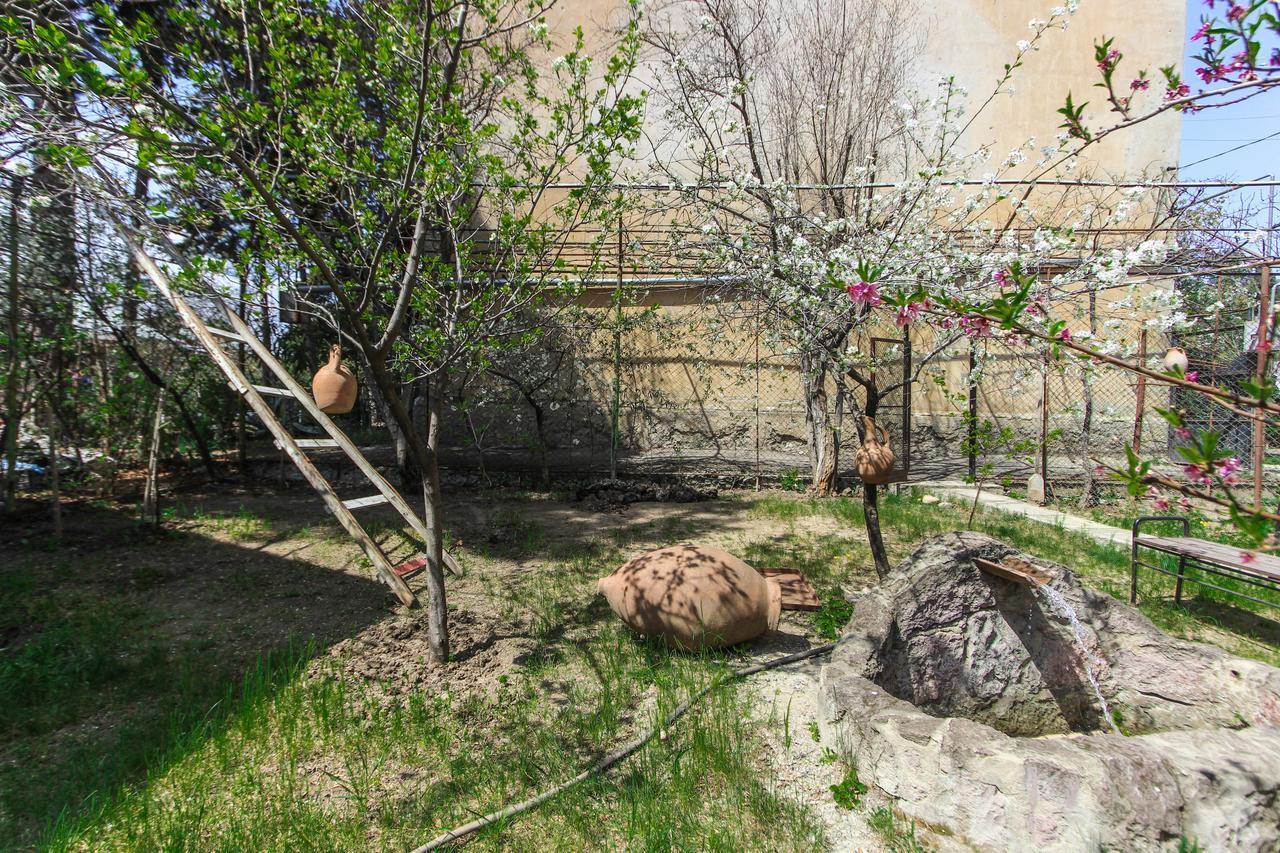 טביליסי Apartment Gardens 44 מראה חיצוני תמונה